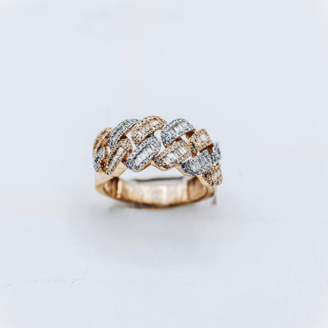 10K 0.78CTW Men Diamond Ring
